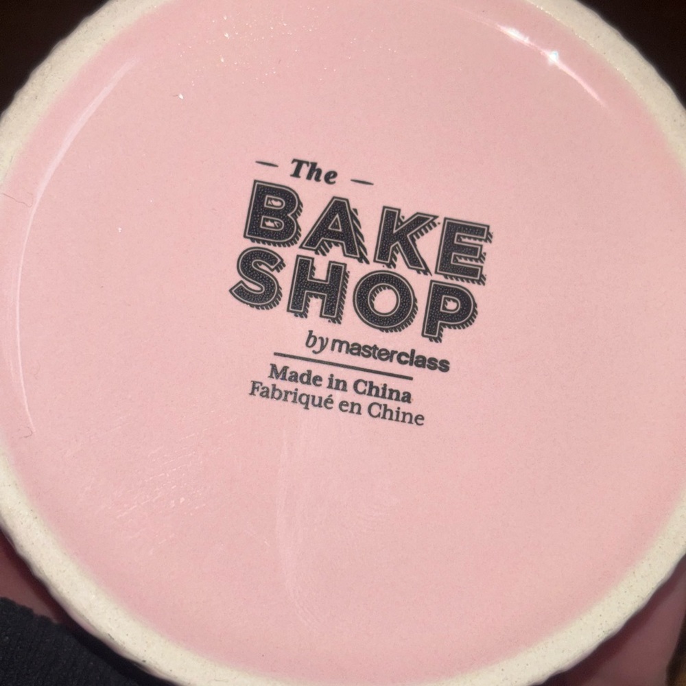 The Bake Shop by Master Class Embossed Pink Ramekins - Picture 4 of 5